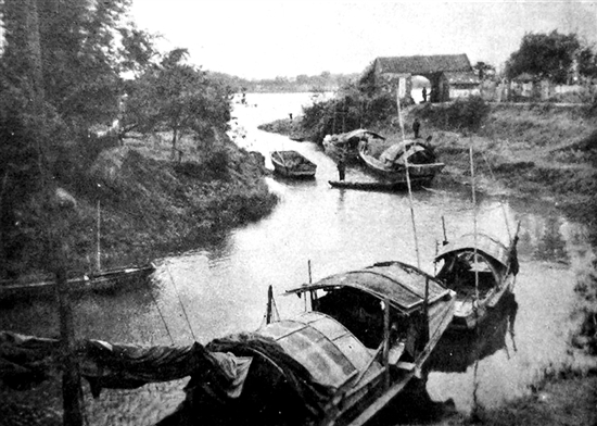 民國時(shí)期的高沙渡頭（1946年攝）。