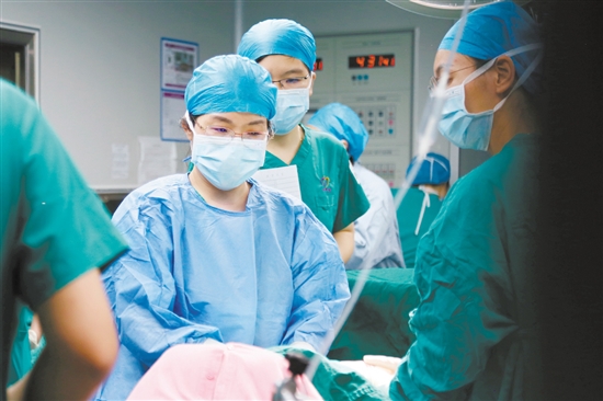 目前，江門市婦幼保健院能夠成熟開展多項四級高難度手術。