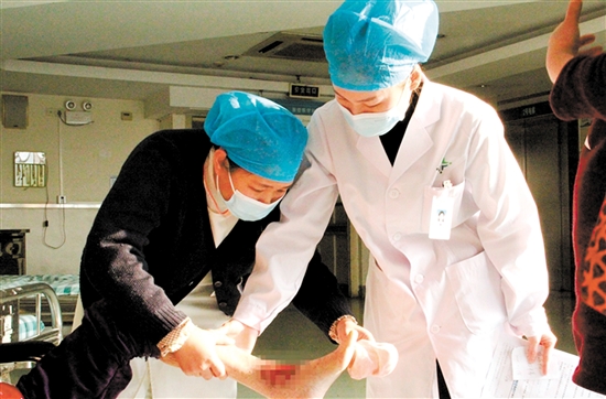 低溫燙傷常發(fā)生在人體下肢。