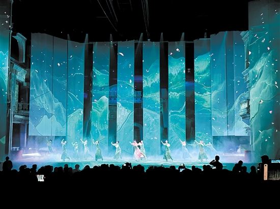 赤坎華僑古鎮(zhèn)多部演藝大戲等你來看。