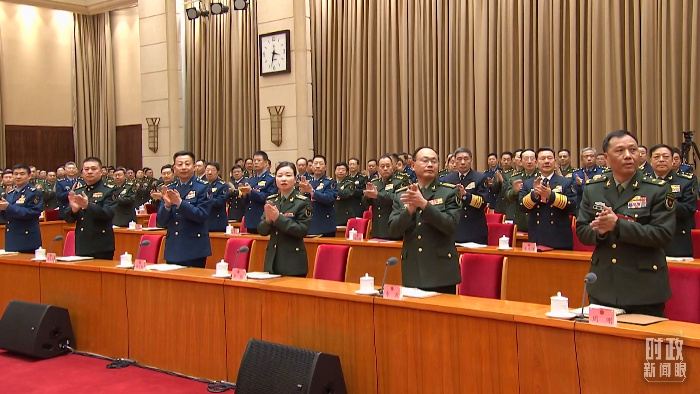 △2025年3月7日，解放軍和武警部隊(duì)代表團(tuán)全體會(huì)議現(xiàn)場(chǎng)。