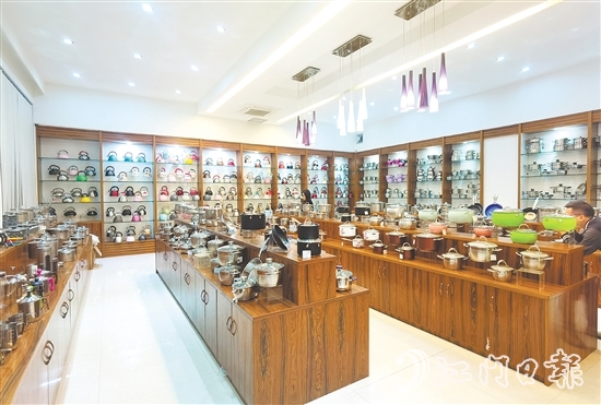 司前鎮(zhèn)作為廣東省三大不銹鋼生產(chǎn)基地之一，擁有完善的五金不銹鋼產(chǎn)業(yè)鏈。