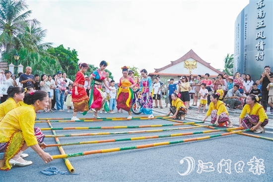 海宴鎮(zhèn)五豐村文化與旅游產(chǎn)業(yè)蓬勃興起，成為江門(mén)乃至全省聲名遠(yuǎn)揚(yáng)的旅游“網(wǎng)紅村”。