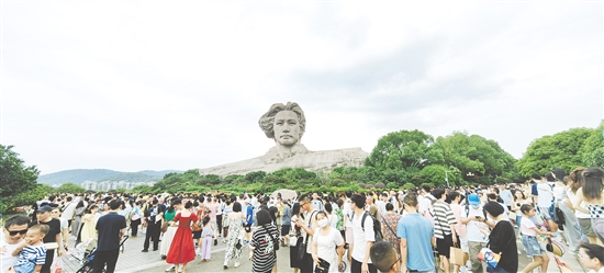 橘子洲一直是長沙熱門打卡點。