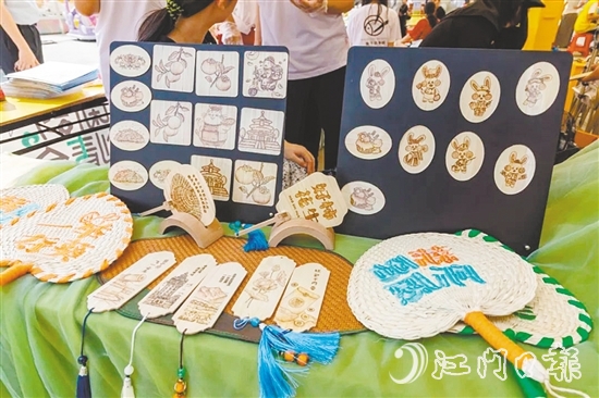 新會葵藝文創(chuàng)產(chǎn)品讓傳統(tǒng)文化煥發(fā)活力。