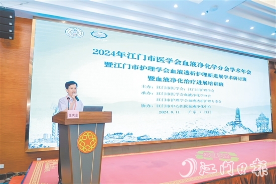 在醫(yī)院，徐慶東是患者的依靠。而在科研方面，他也取得了豐碩成果。