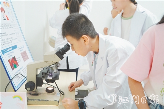 基層托管班遍地開花，為職工解除了后顧之憂。