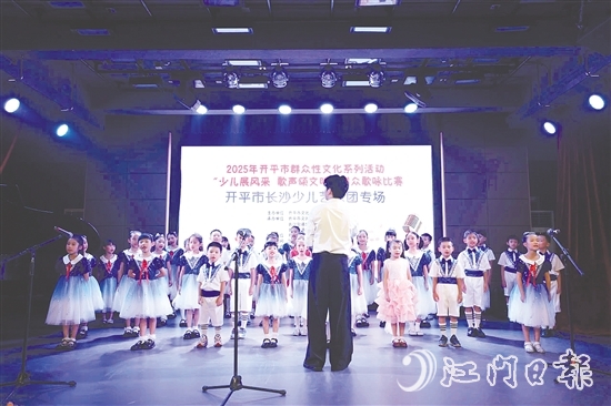 小朋友們?yōu)橛^眾送上一個(gè)個(gè)精心編排的節(jié)目，用歌聲講述關(guān)于文明、誠(chéng)信、友善、勤儉的故事。