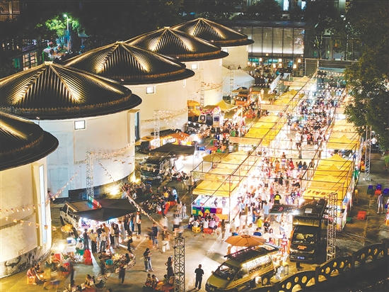 “七夕等圩”活動走過七個年頭，從最初簡單的市集，成長為融合美食、文創(chuàng)、音樂、民俗體驗的綜合性文化盛會。