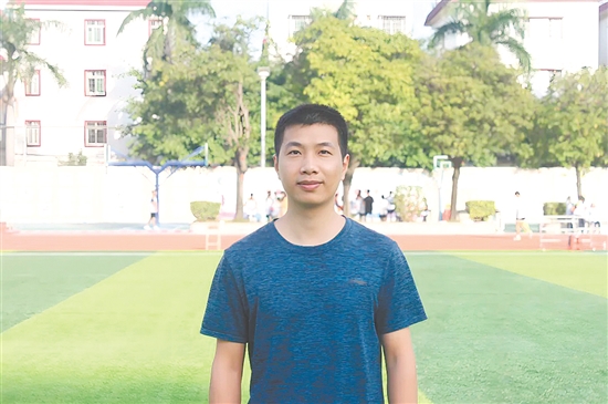 “學業(yè)規(guī)劃師”何幸榮