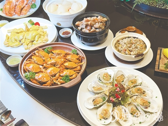 臺山餐飲企業(yè)結(jié)合十五運會賽事，特意推出臺山“鄉(xiāng)味家宴”菜式。