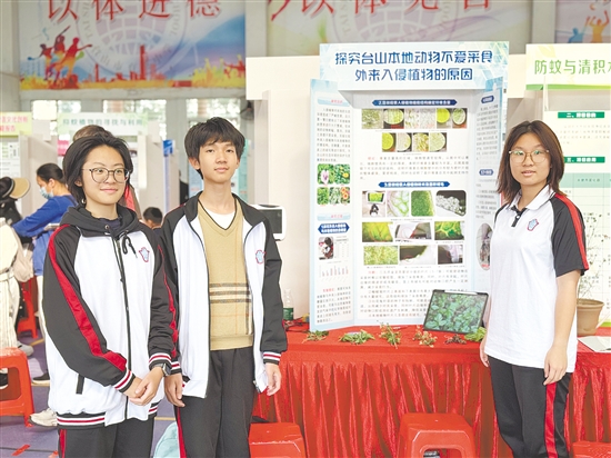 大賽現(xiàn)場不僅搭建科技創(chuàng)新成果展示平臺，更點燃青少年的科學夢想。