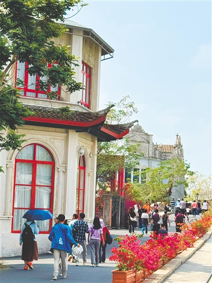 赤坎華僑古鎮(zhèn)推出專屬優(yōu)惠。