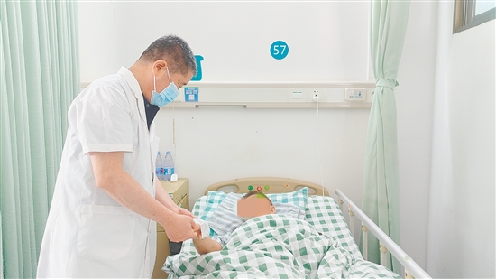 不良生活習(xí)慣讓痛風(fēng)年輕化。