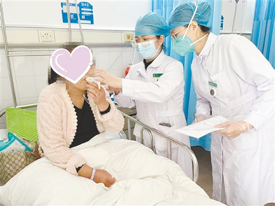 是護(hù)士，更是患者呼吸康復(fù)路上的“引路人”。