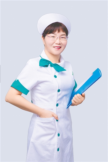 姓名：鐘素蘭