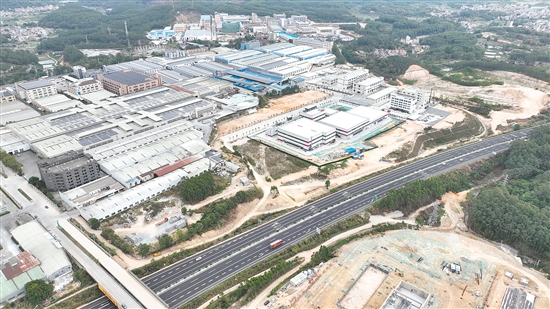 江門市（鶴山）精細化工產業(yè)園成功通過省級認定復核，為鶴山推動精細化工與新材料產業(yè)高質量發(fā)展夯實了平臺根基。