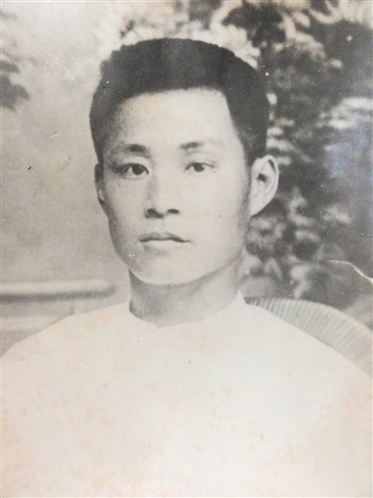 李冠南。新會區(qū)檔案館供圖