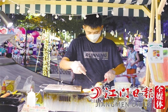 市集成了年輕人創(chuàng)業(yè)的平臺(tái)。