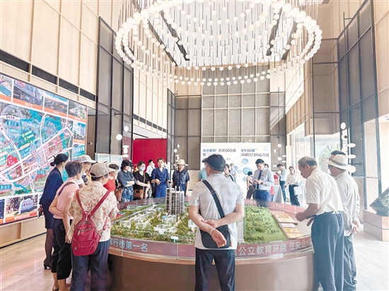 “雙節(jié)”期間，各大房企將推出給力優(yōu)惠，吸引購房者。