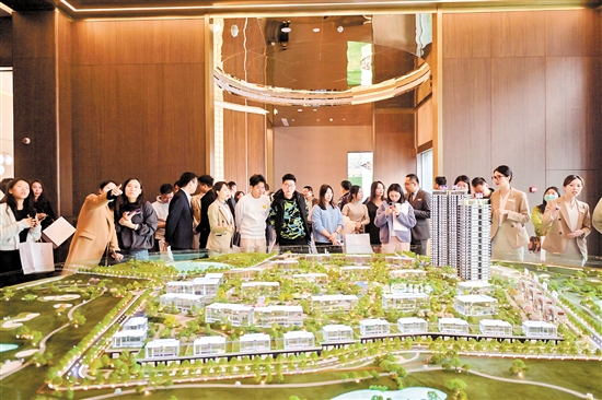 元旦期間，部分優(yōu)質(zhì)樓盤人氣旺。