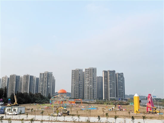 兒童樂園部分區(qū)域已初見雛形。