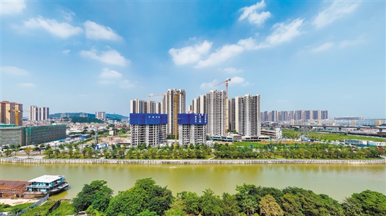 今年以來，不少樓盤推出第四代住宅。