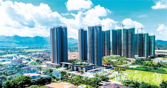 今年上半年，本土房企銷量出色。