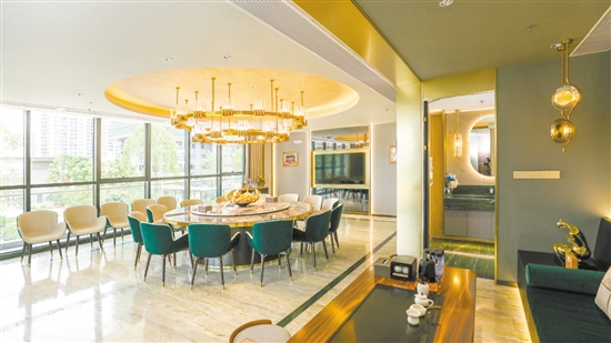 部分縣域樓盤高端大氣上檔次，受購(gòu)房者青睞。