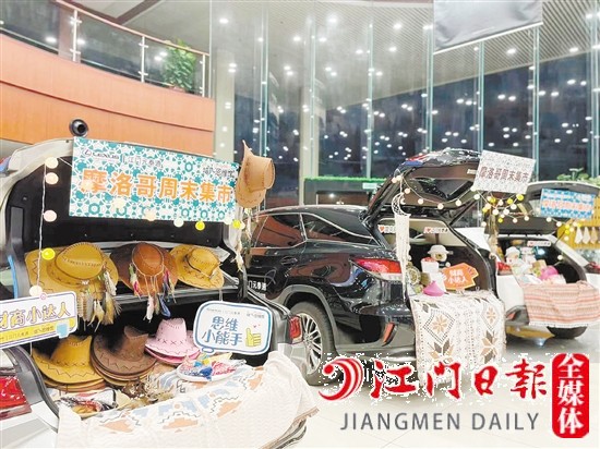 汽車(chē)夜市需要融入更多元素。