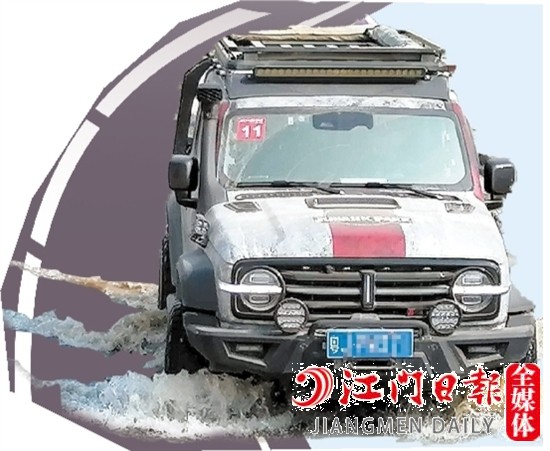 面對比較復雜的路況，越野車的優(yōu)勢明顯。