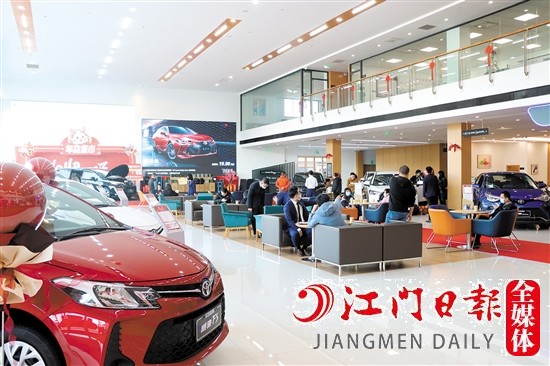 春節(jié)假期后期，4S店的客流量明顯增多。