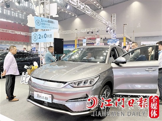 各品牌汽車將閃亮登場(chǎng)。