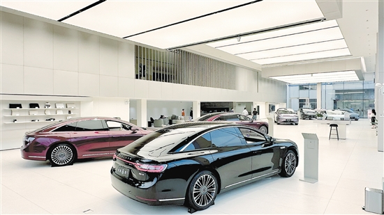 用戶中心可以展示更多車型。