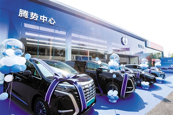 江門佳騰騰勢(shì)中心。